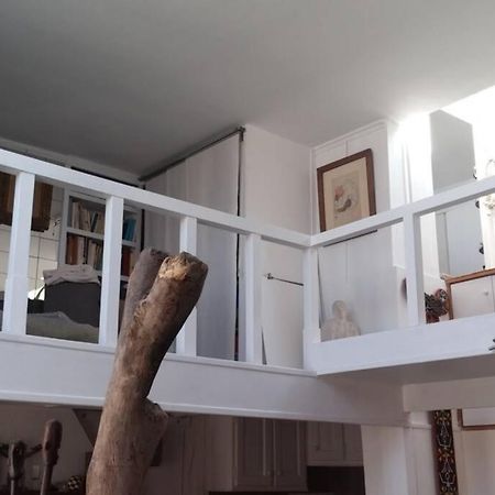 Appartement atypique Saint Germain des Près Paris Extérieur photo